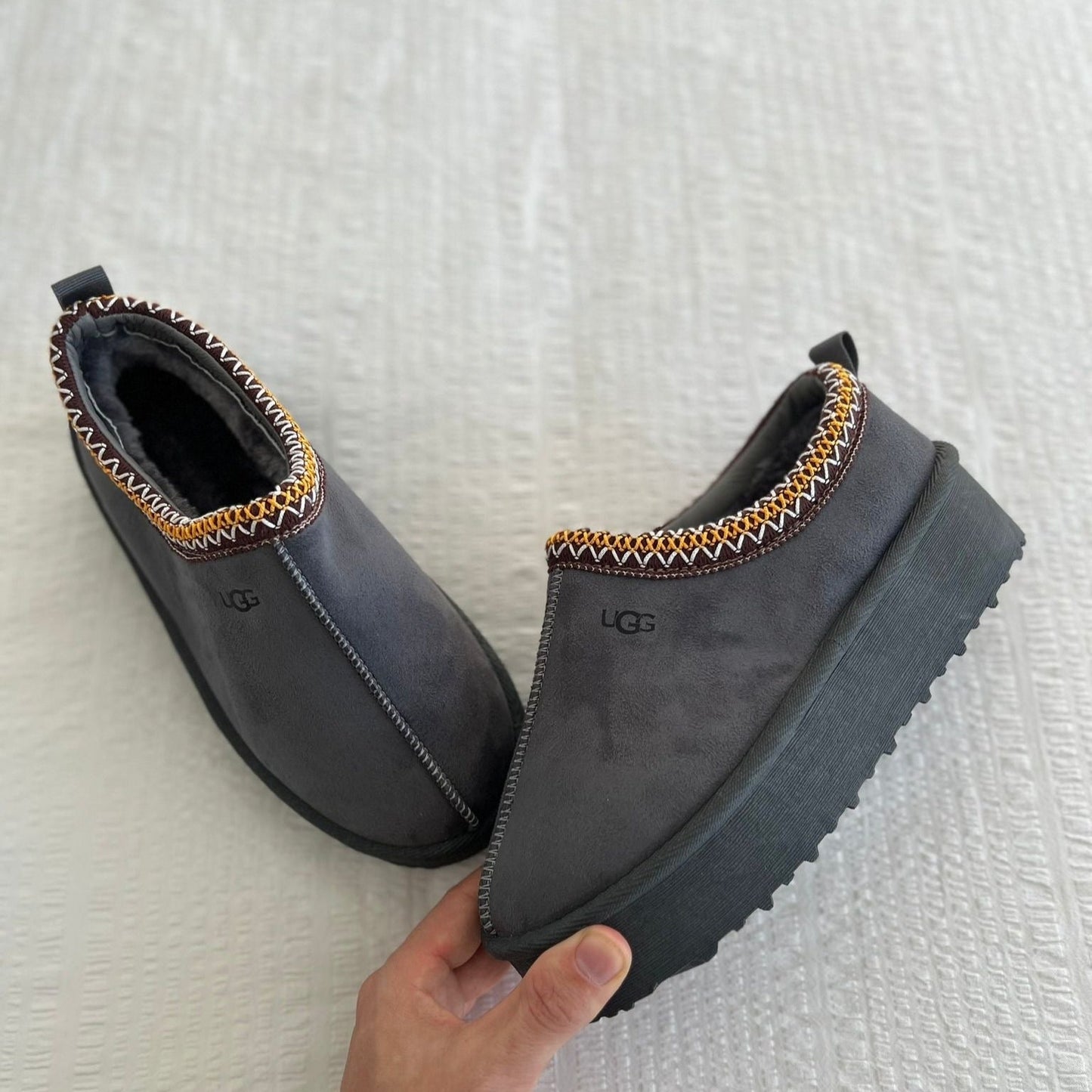 Zuecos tendencia con pelo interior UGG (Varios colores) hay Camel 36 y 38