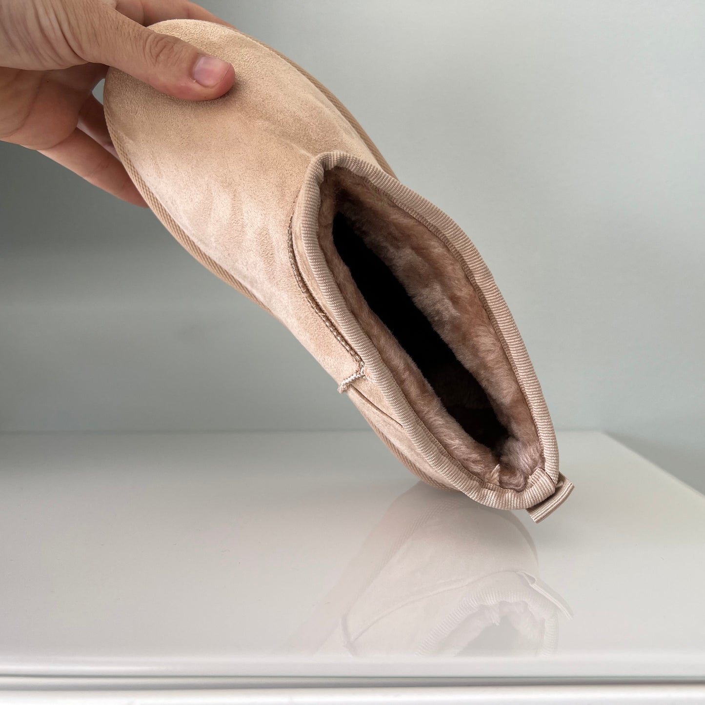 Botitas marca Beige calidad premium con pelo interior para el frío