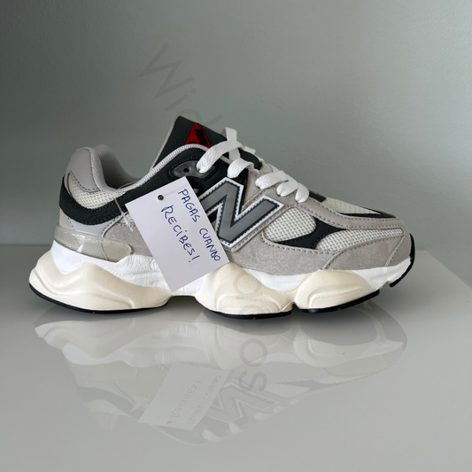 Zapatillas premium modelo 9060 en gris con detalles grises