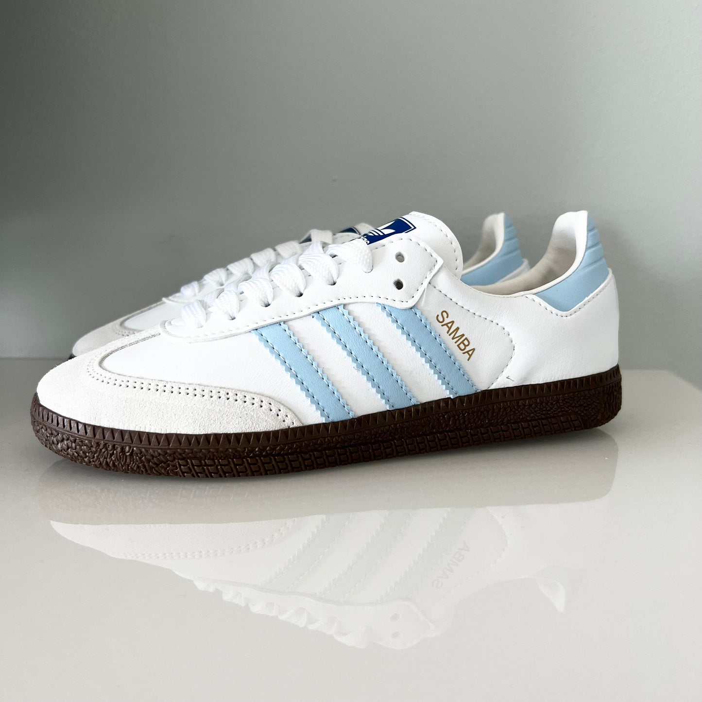 Zapatillas A. Samba blancas y azul calidad premium